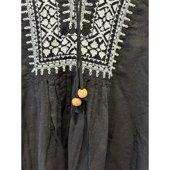 Relativity Black And White Peasant Boho Blouse Embroidered Women’s Large - Picture 2 of 7